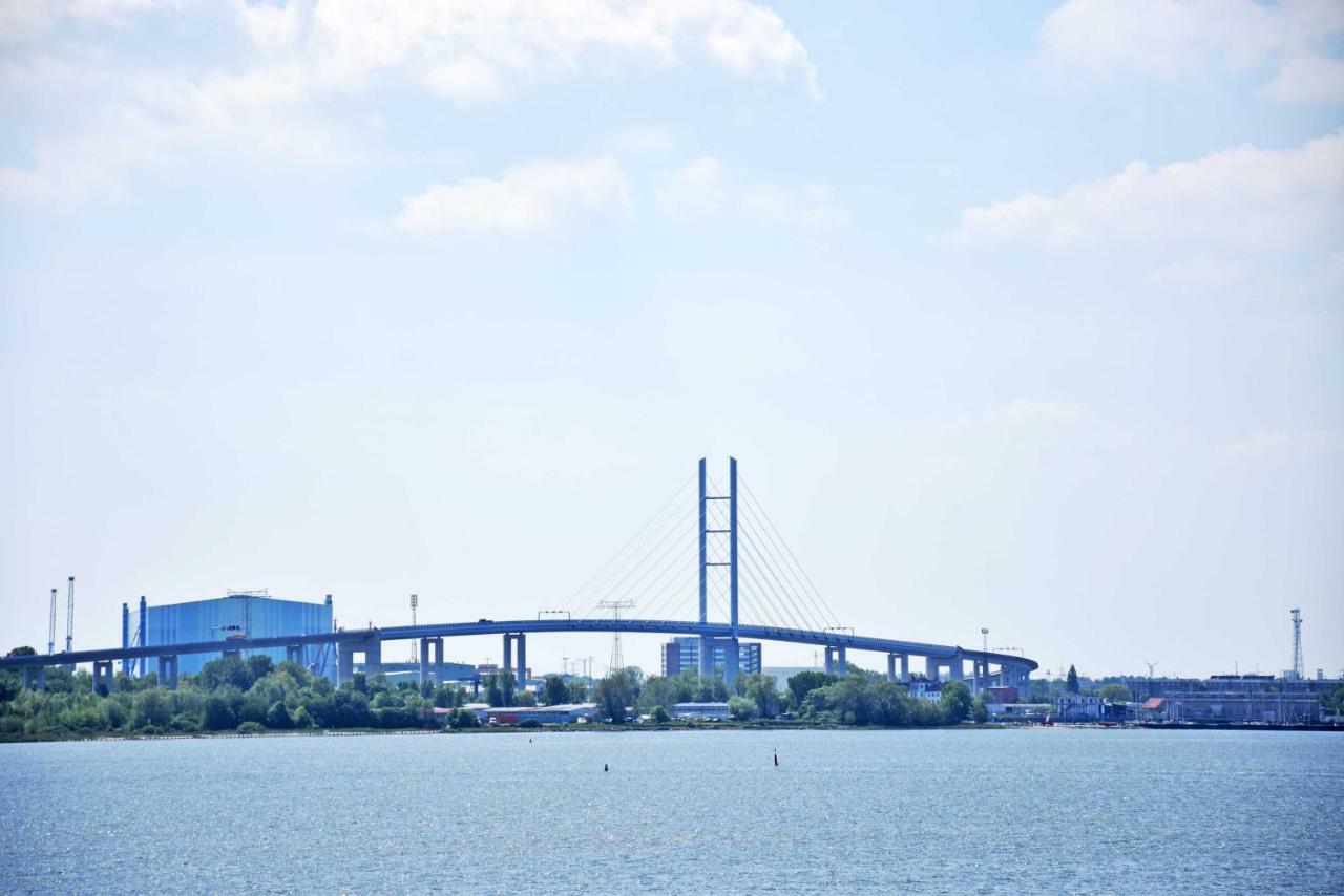 Ferienwohnung Altefähr mit Seeblick und Sonnenterrasse Exterior foto